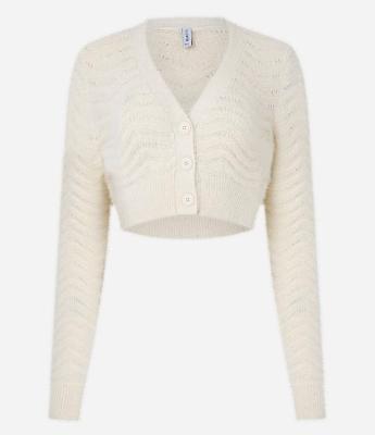 Cardigan Cropped com Pelinho e Ponto Onda