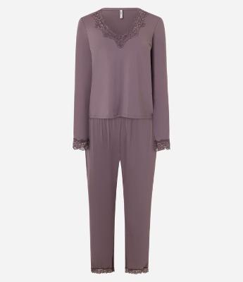 Pijama Longo em Poliamida com Renda no Decote