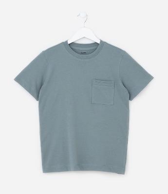 Camiseta Básica Infantil em Algodão com Bolsinho - Tam 5 a 14 anos