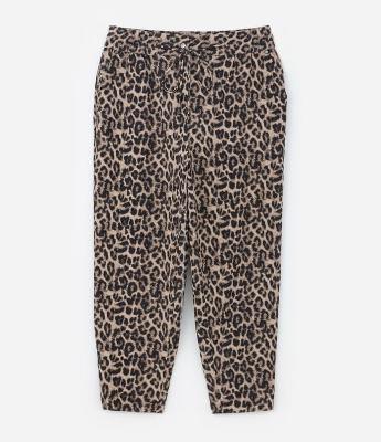 Calça Pijama em Crepe Estampa Animal Print Curve & Plus Size