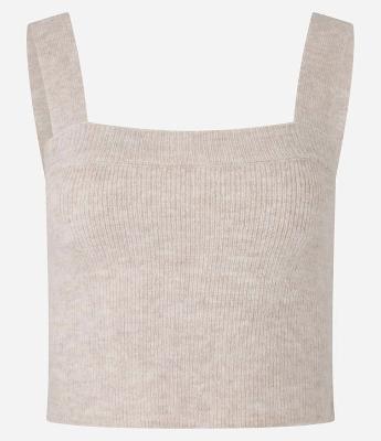 Blusa em Tricô com Decote Quadrado e Alça Larga