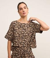 Blusa em Crepe com Estampa Animal Print Onça - 2