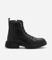 Bota Coturno em Pu com Sola Tratorada - 1