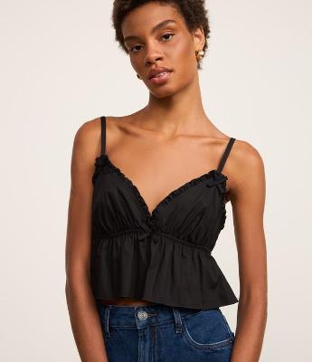 Blusa em Tricoline com Frufru no Decote e Elástico nas Costas