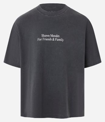 Camiseta Overboxy com Estampa do Shawn Mendes