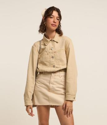 Jaqueta Regular em Sarja com Bolso e Recortes