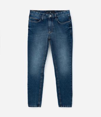 Calça Super Skinny em Jeans
