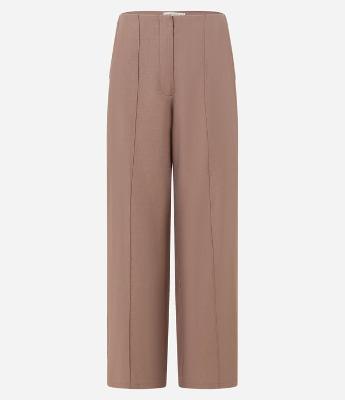 Calça Pantalona Alfaiatada com Frisos Frontais e Bolsos