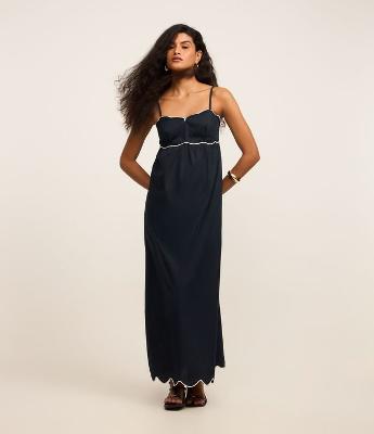 Vestido Longo em Tricoline com Decote Ondulado