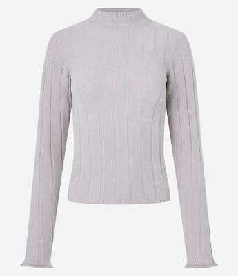 Blusa Slim em Chenille Canelada com Golinha