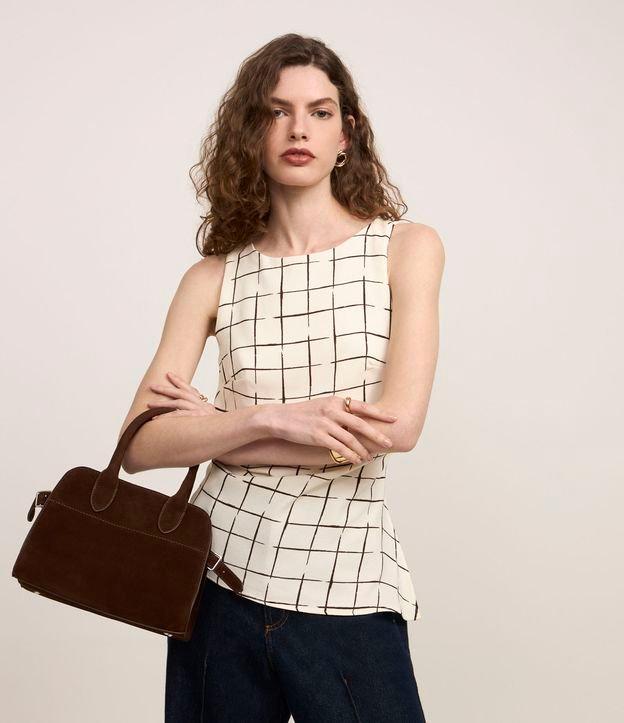 Blusa em Crepe com Estampa Xadrez Grid - 2