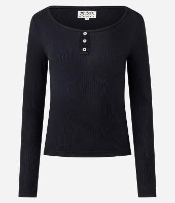 Blusa Pijama Canelada com Botões na Gola Redonda