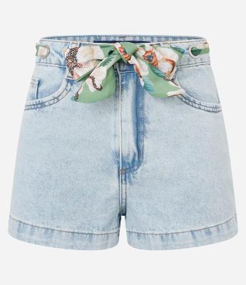 Short Slim de Cintura Alta em Jeans com Ilhós e Lenço Floral