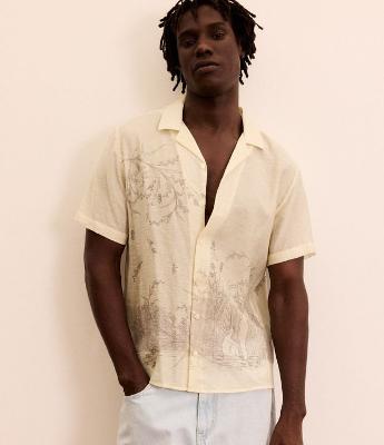 Camisa Boxy com Liocel e Estampa Arte Floral