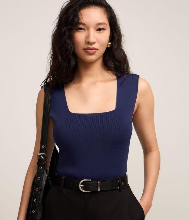 Blusa em Tricô com Decote Quadrado e Alça Larga - 2