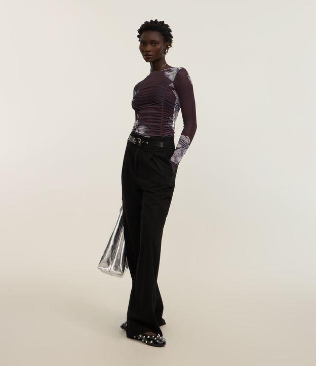 Calça Reta Alfaiataria em Viscose com Cós Largo e Cinto - 2