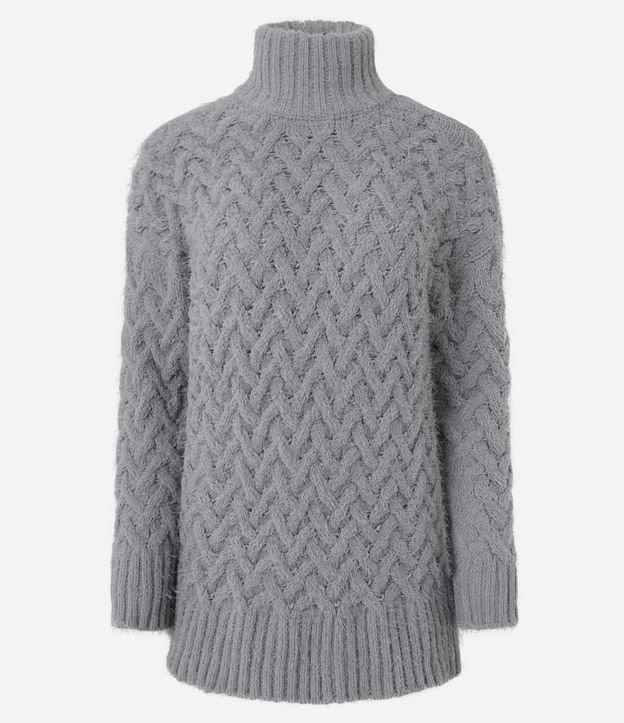 Suéter em Tricô com Gola Alta e Pelinhos - 1