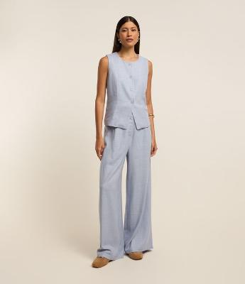 Calça Pantalona em Viscose e Linho com Pregas