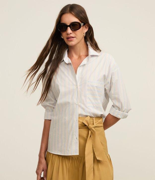 Camisa Listrada em Tricoline com Bolso no Peito - 2