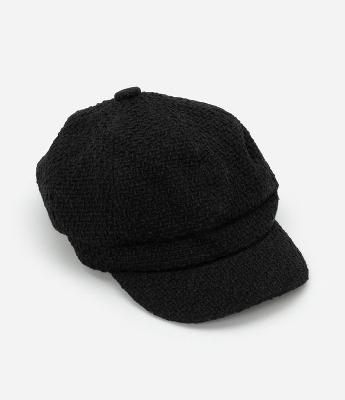 Boina em Tweed com Aba Curva