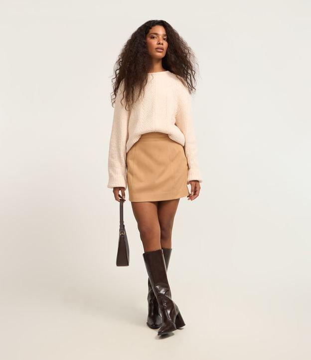 Saia Curta Alfaiatada com Cintura Alta e Bolsinho Lateral - 3