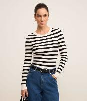 Suéter Listrado em Tricô com Gola Redonda - 3