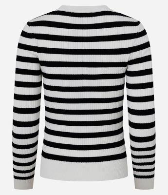 Suéter Listrado em Tricô com Gola Redonda