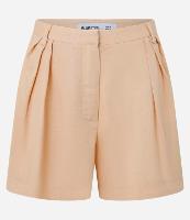 Short Curto em Crepe com Preguinhas Laterais - 1