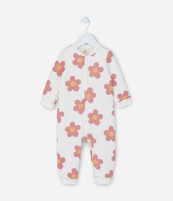 Macacão Infantil em Matelasse com Estampa Floral - Tam 0 a 18 meses
