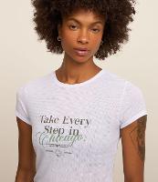 Camiseta Esportivo em Microfibra Texturizada com Estampa Every Step - 2