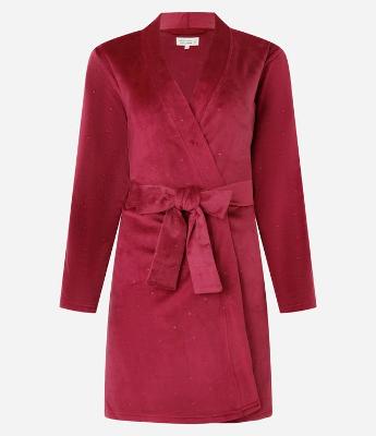 Robe Curto em Plush Texturizado de Bolinhas