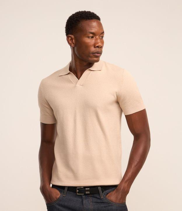 Camiseta Polo em Viscose com Gola V - 2