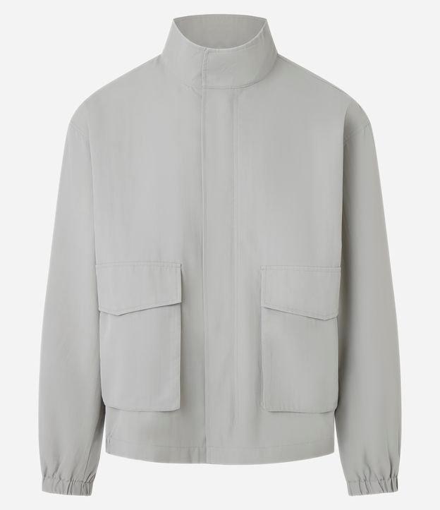 Jaqueta em Poliamida com Gola Alta e Bolso Utilitário - 1