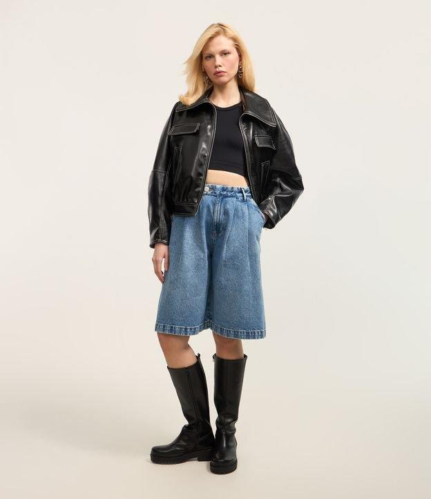 Bermuda Oversized em Jeans com Cintura Baixa - 1