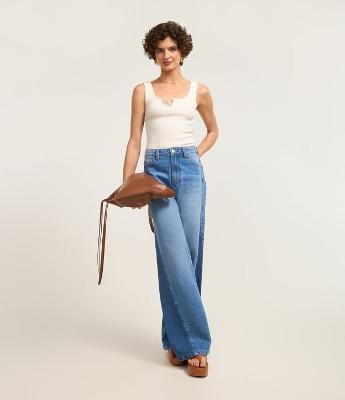 Calça Wide Leg em Jeans com Recorte Bicolor