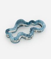 Piranha de Cabelo com Formato Orgânico Vazado Marmorizado - 1