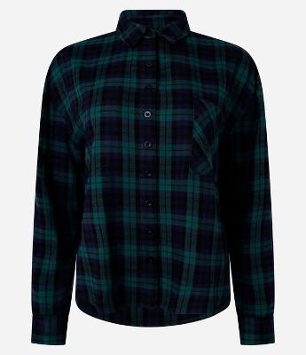 Camisa Oversized em Flanela Xadrez com Bolsinho