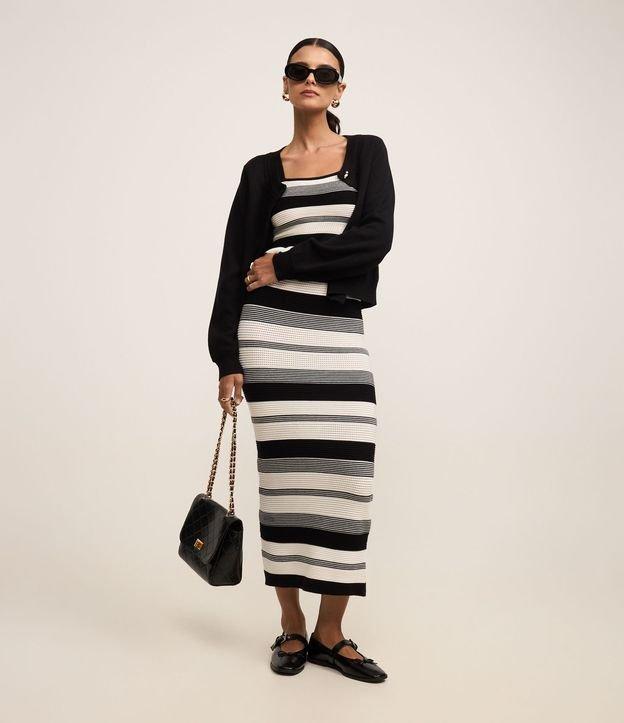 Blusa Cropped Listrada em Tricô com Frufru na Barra - 2