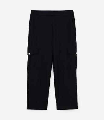 Calça em Crepe com Bolso Cargo Curve & Plus Size