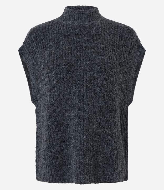 Colete Texturizado em Tricô com Caimento Leve - 1