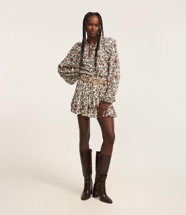 Saia Curta em Viscose com Estampa Floral e Babados - 2