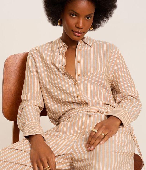 Camisa em Viscolinho Listrado com Fios Tintos - 2