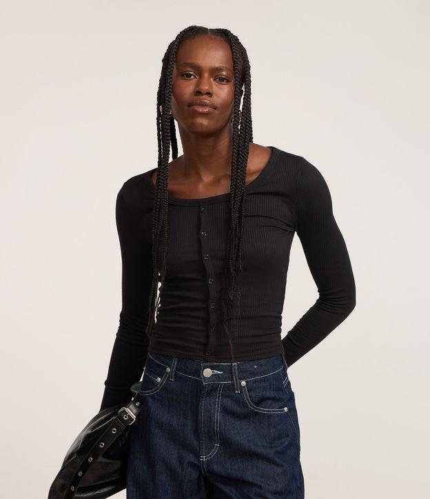 Blusa em Ribana com Textura e Botõezinhos - 3