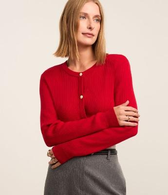 Cardigan Básico em Tricô Canelado com Botões Metalizados