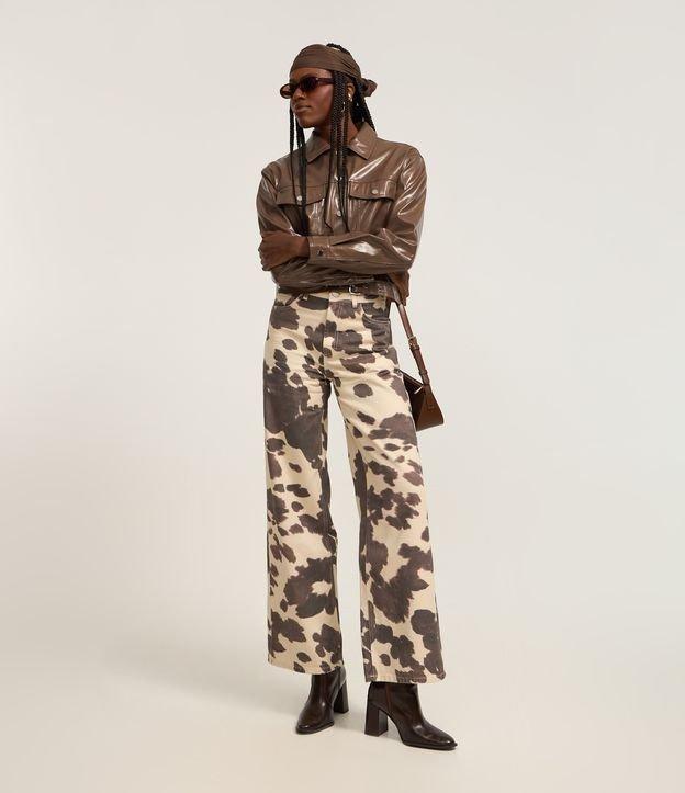 Calça Wide Leg em Sarja com Estampa de Vaquinha - 2