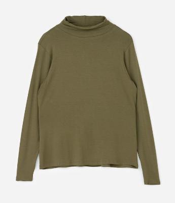 Blusa Gola Alta em Viscolycra Curve & Plus Size