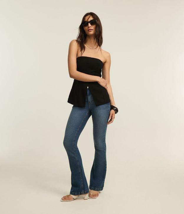 Calça Bootcut Jeans com Elastano e Bolso Relógio - 2