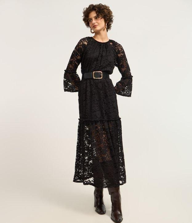 Vestido Boho Reto em Renda com Detalhes Transparentes - 1