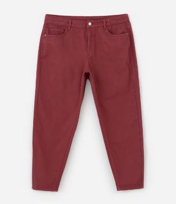Calça Mom em Sarja Curve & Plus Size