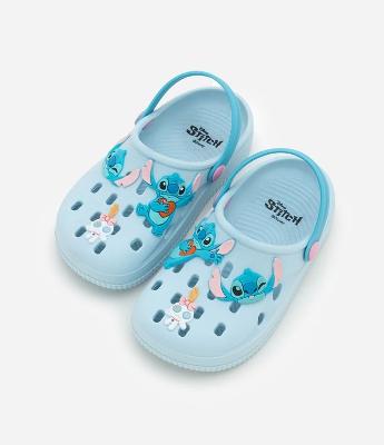 Sandália Babuche Infantil com Patch do Stitch e Xepa - Tam 24 a 33